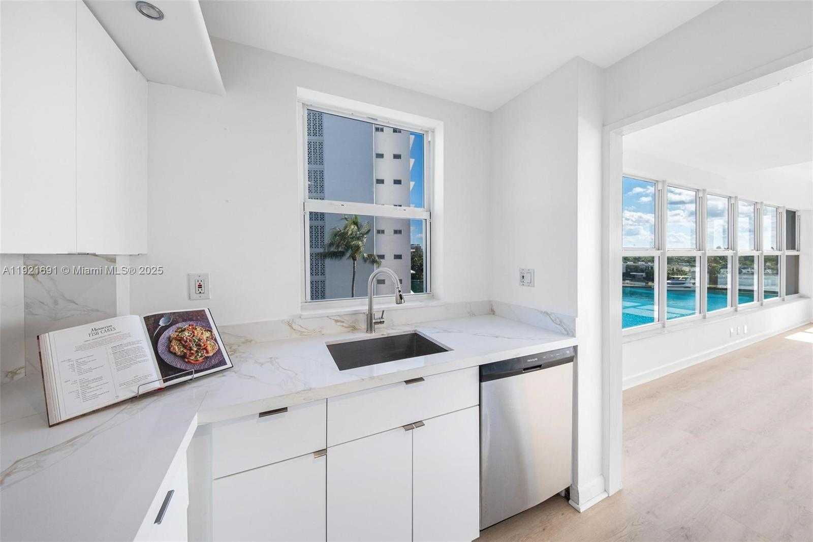 Small Image of 9100 WEST BAY HARBOR DR #5A, Bay Harbor Islands Number 17