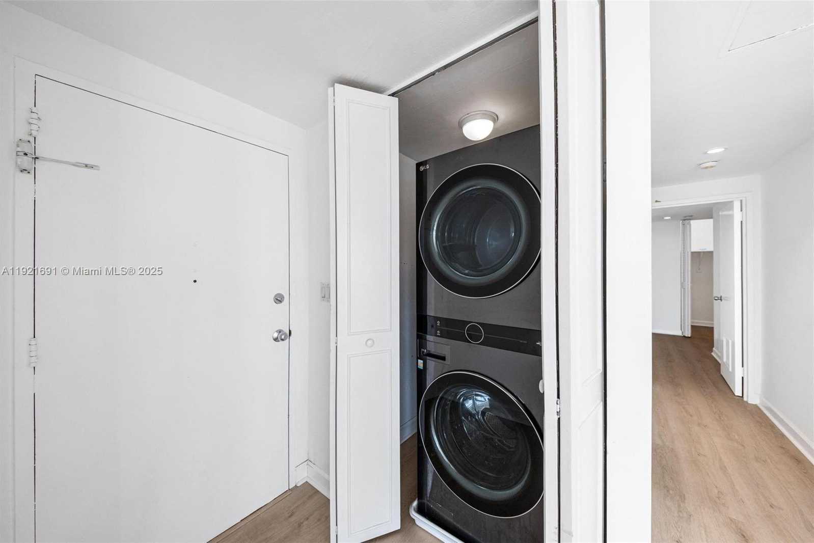 Small Image of 9100 WEST BAY HARBOR DR #5A, Bay Harbor Islands Number 35