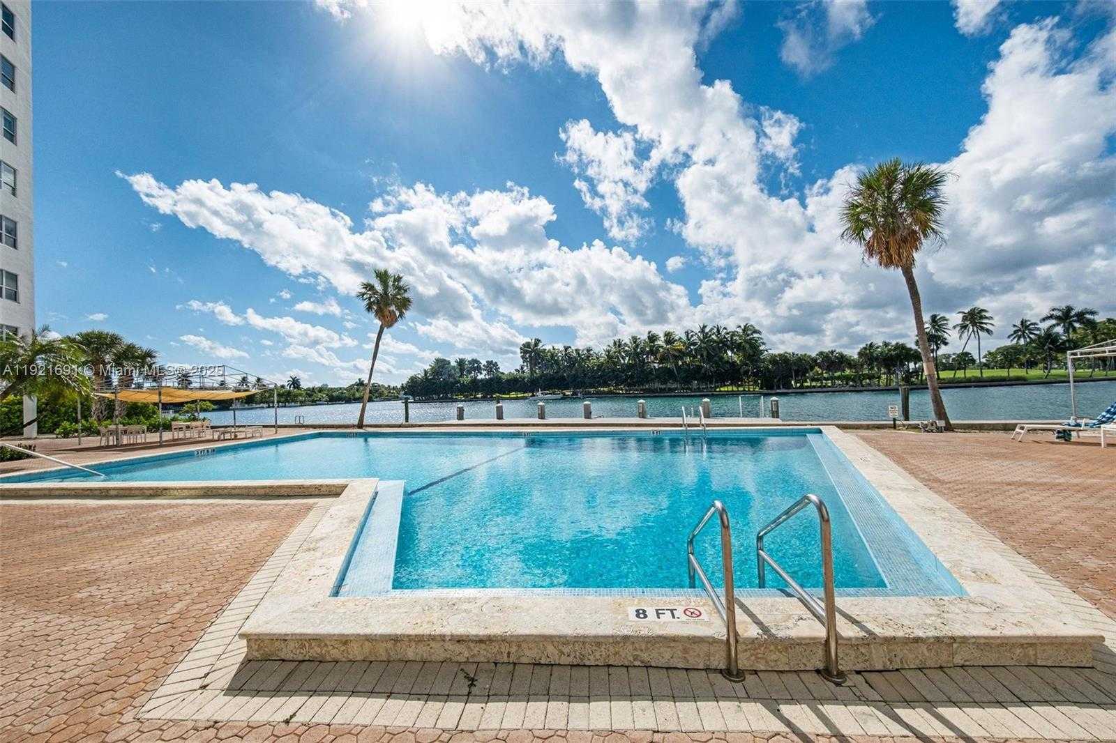 Small Image of 9100 WEST BAY HARBOR DR #5A, Bay Harbor Islands Number 46