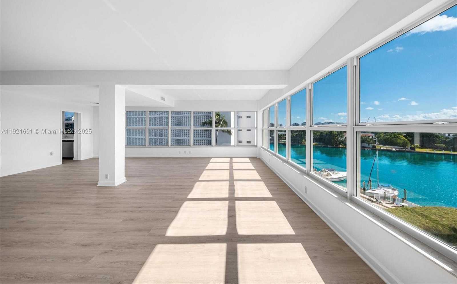 Small Image of 9100 WEST BAY HARBOR DR #5A, Bay Harbor Islands Number 6