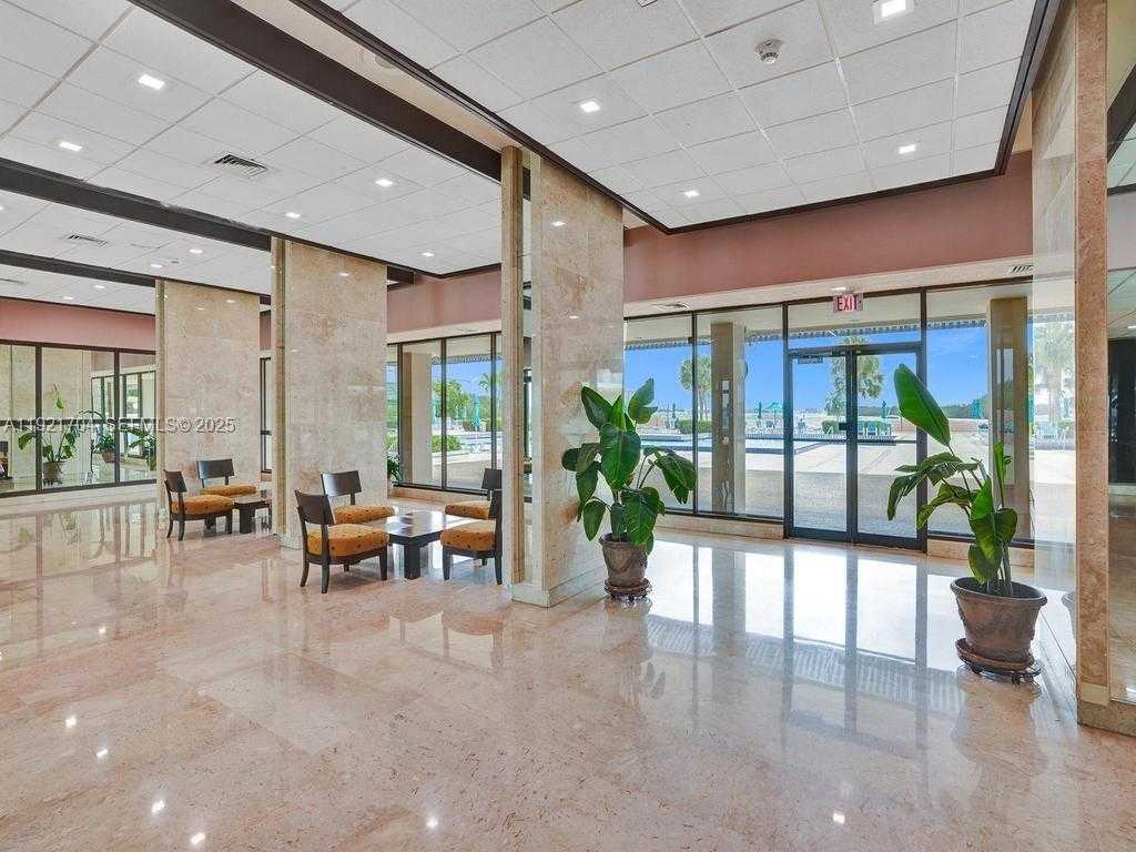 Small Image of 300 BAYVIEW DR #308, Sunny Isles Beach Number 49