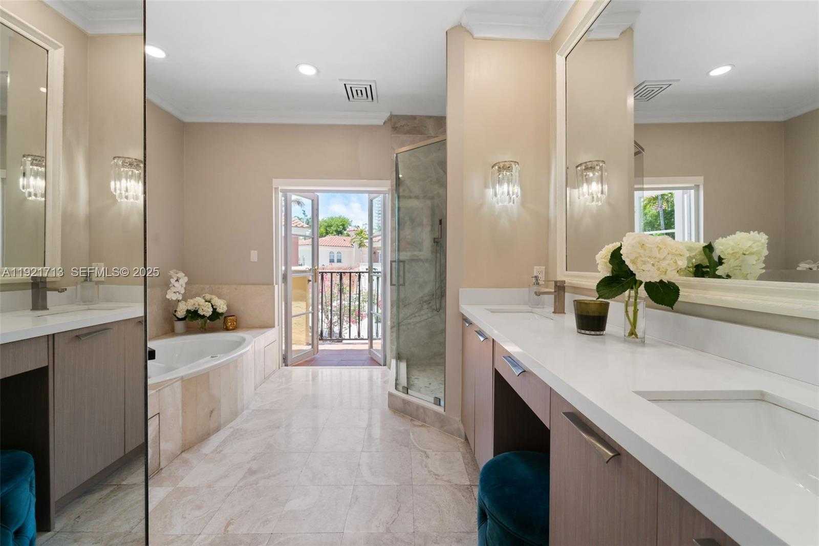 Small Image of 18475 NORTH EAST 30TH PL, Aventura Number 12