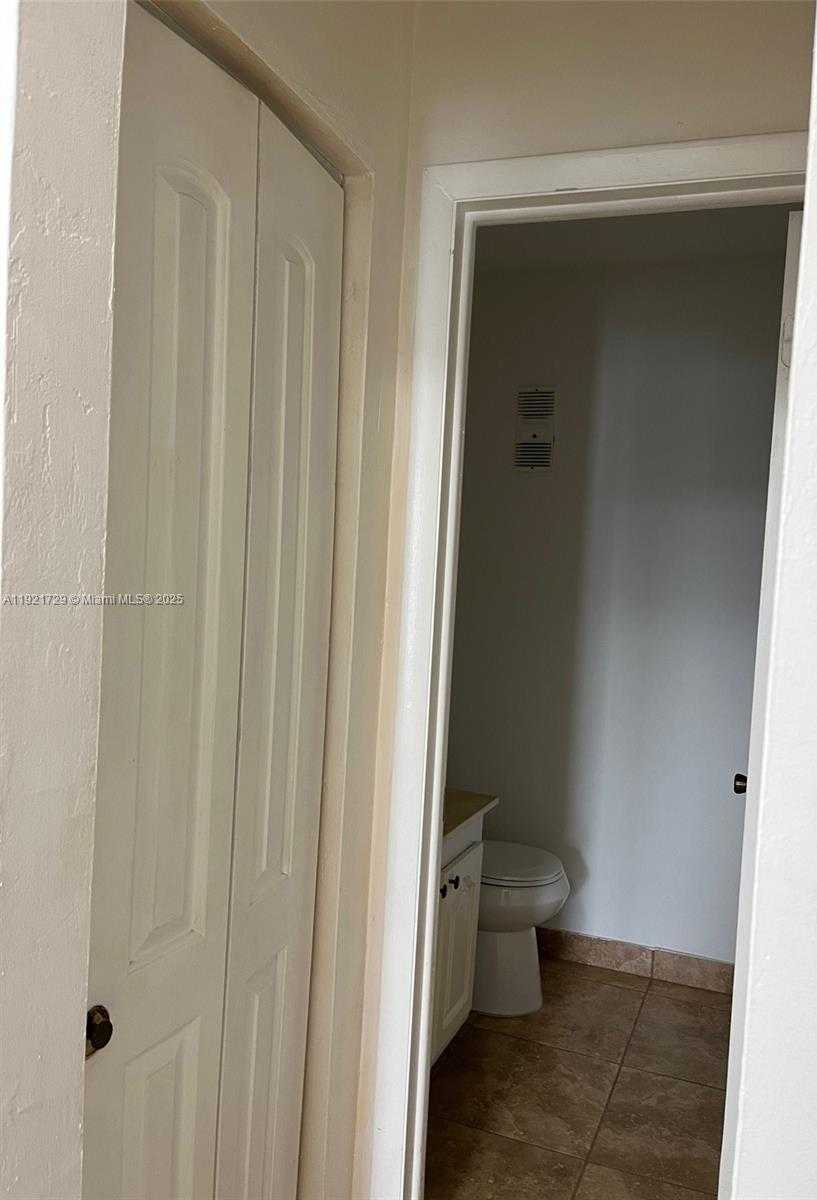 Imagen de Pequeño Objeto