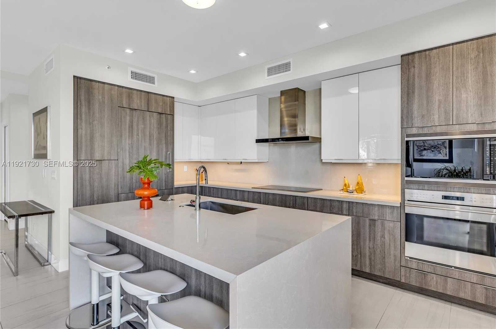 Imagen de Pequeño Objeto