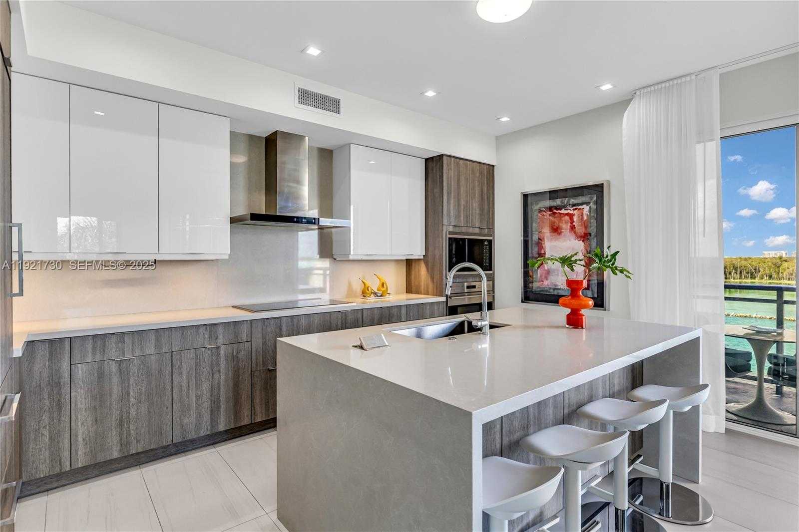 Imagen de Pequeño Objeto