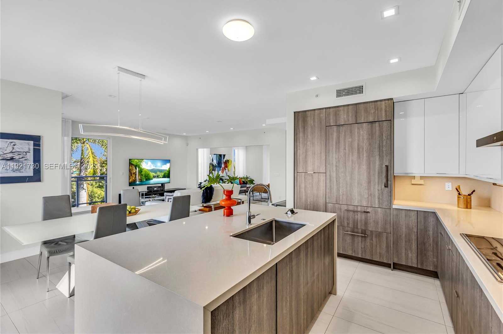 Imagen de Pequeño Objeto