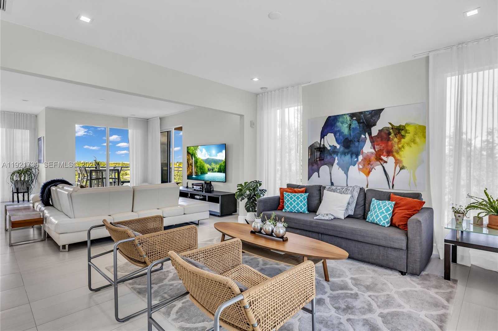 Imagen de Pequeño Objeto