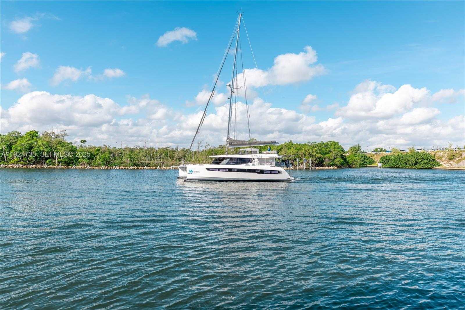 Imagen de Pequeño Objeto