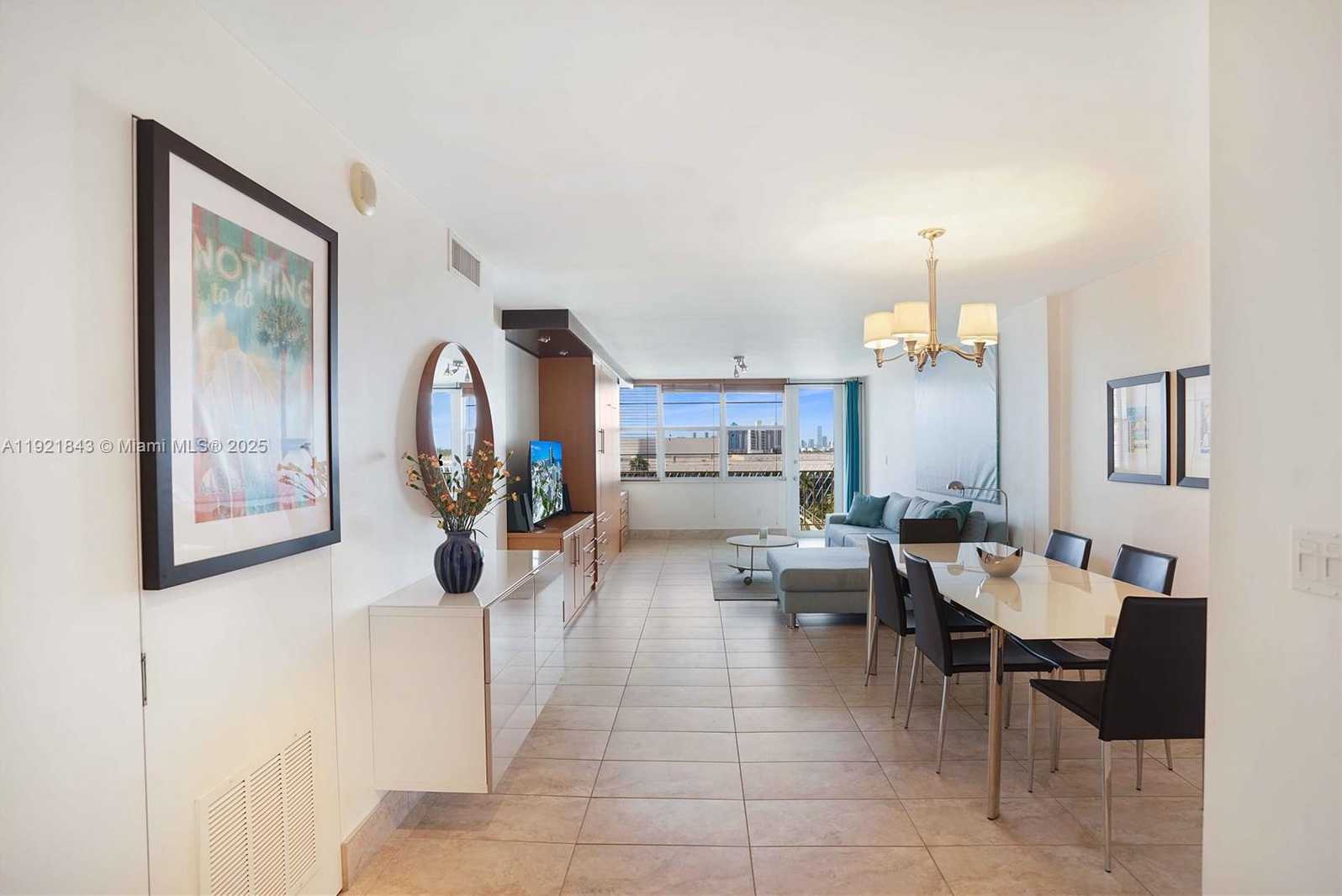 Small Image of 245 18TH ST #902, Miami Beach Number 13