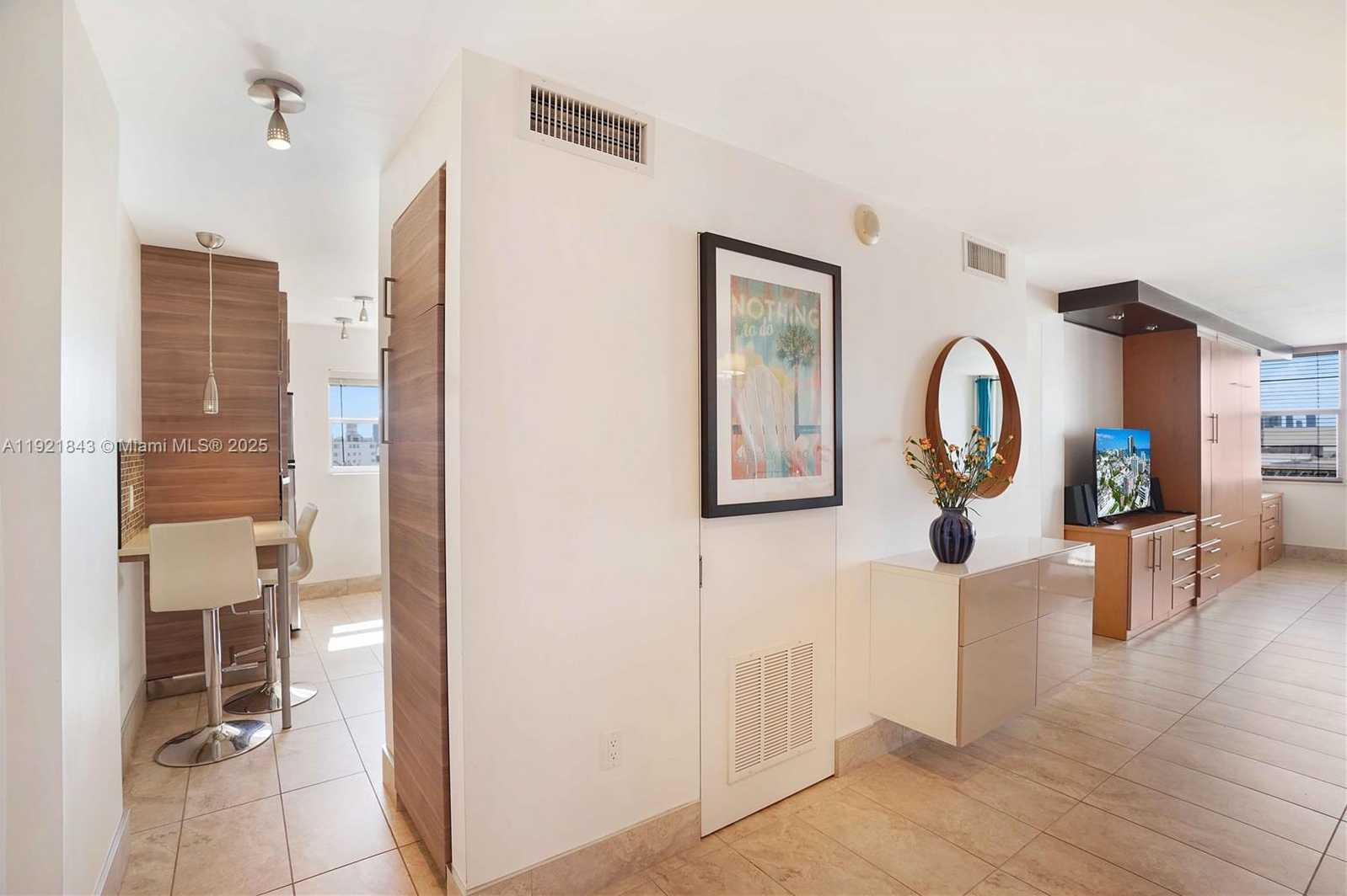 Small Image of 245 18TH ST #902, Miami Beach Number 22