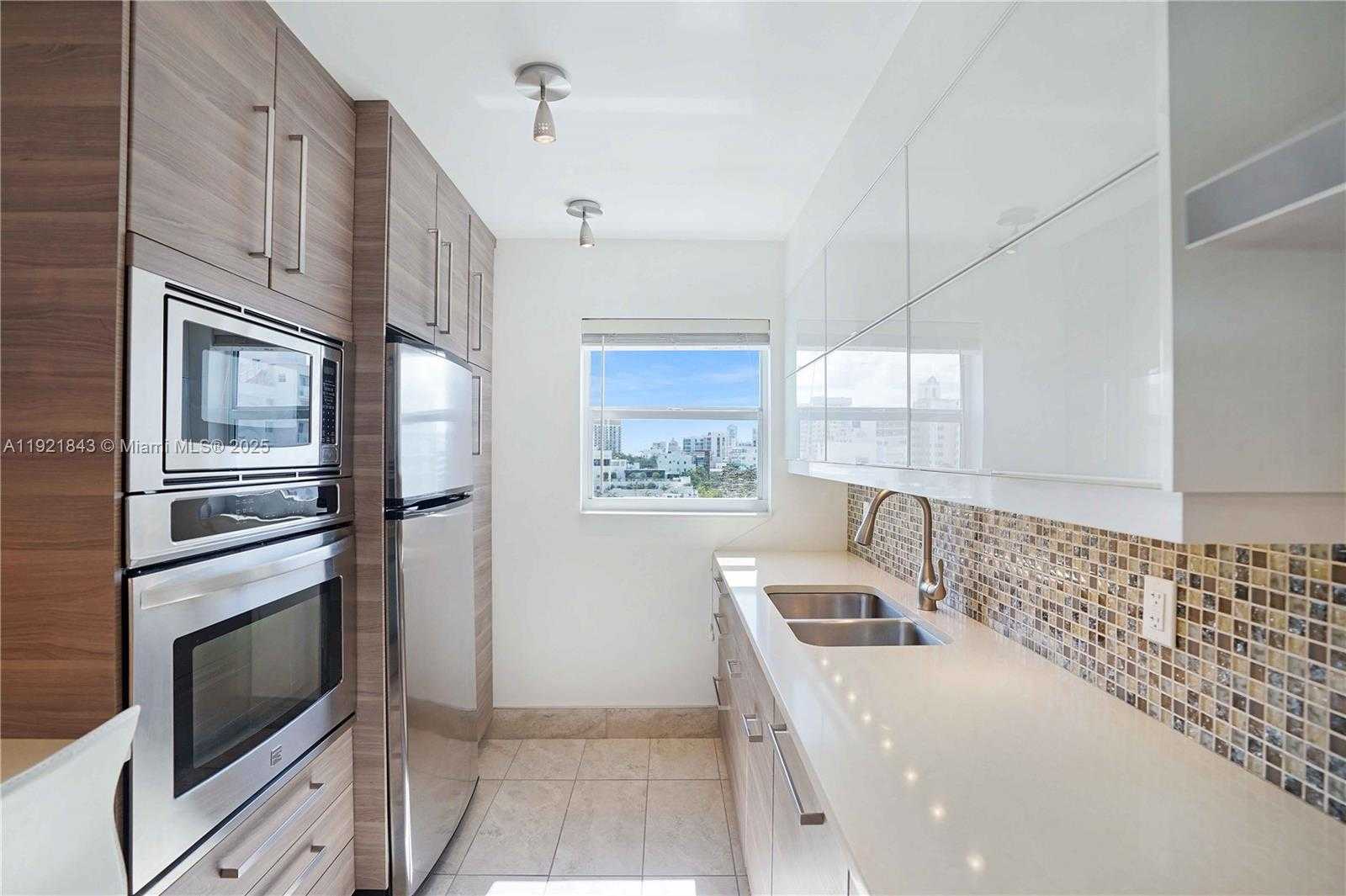 Small Image of 245 18TH ST #902, Miami Beach Number 26