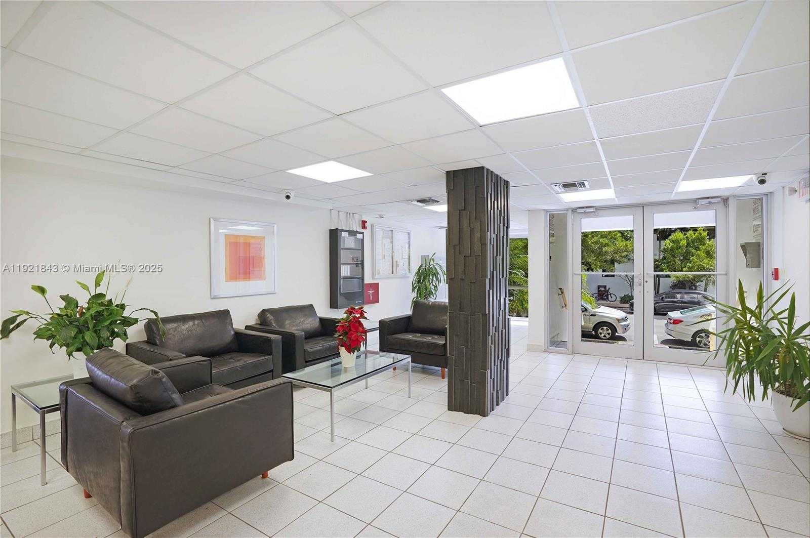 Small Image of 245 18TH ST #902, Miami Beach Number 42