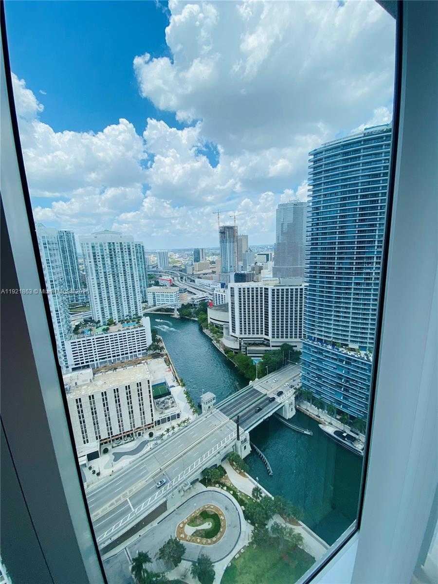 Small Image of 475 BRICKELL AVE #3715, Miami Number 20