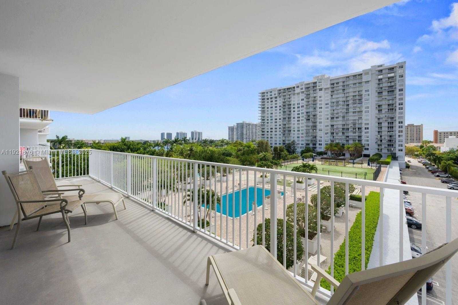 Small Image of 2851 NORTH EAST 183RD ST #502E, Aventura Number 11