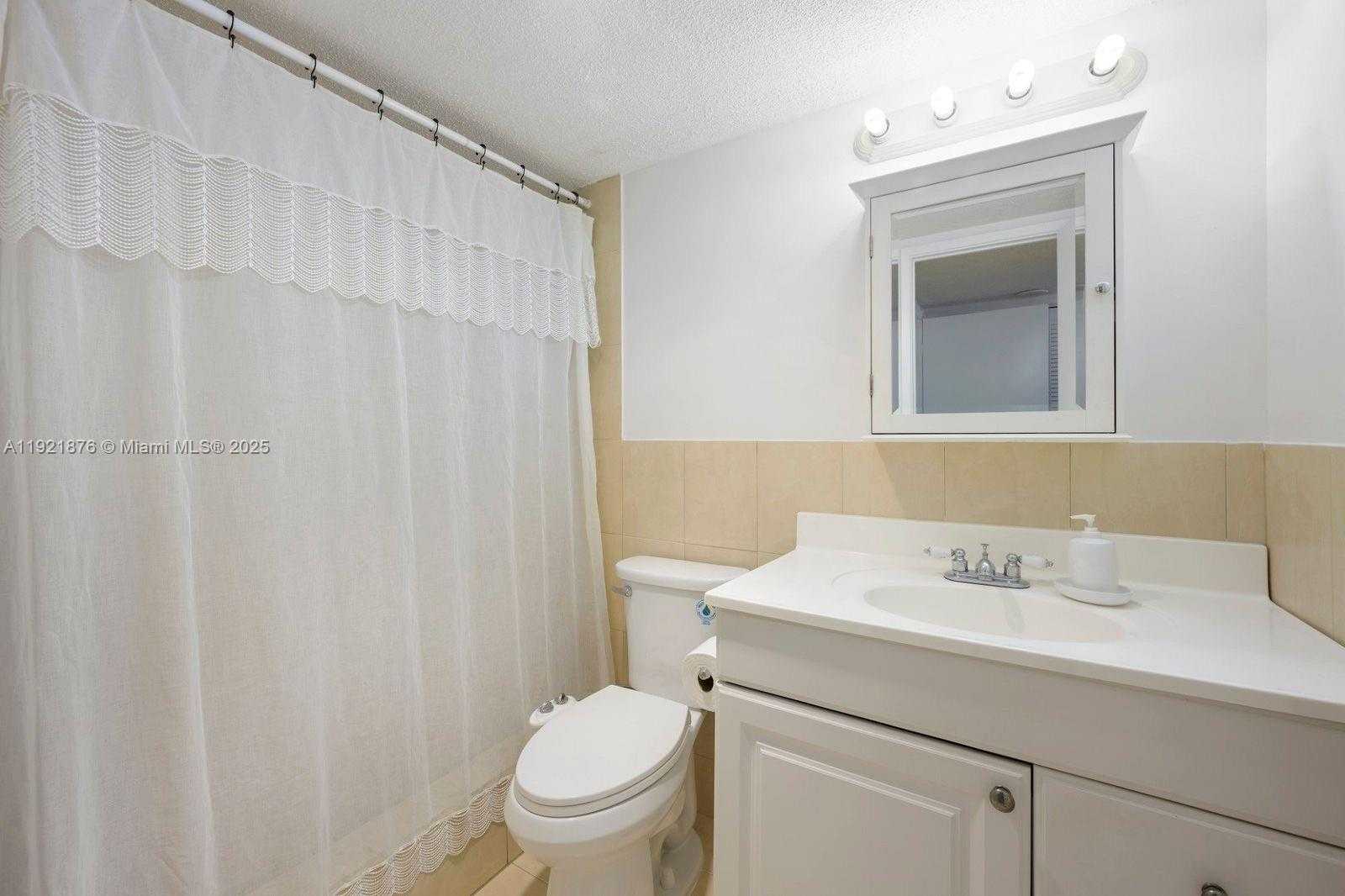 Small Image of 2851 NORTH EAST 183RD ST #502E, Aventura Number 13