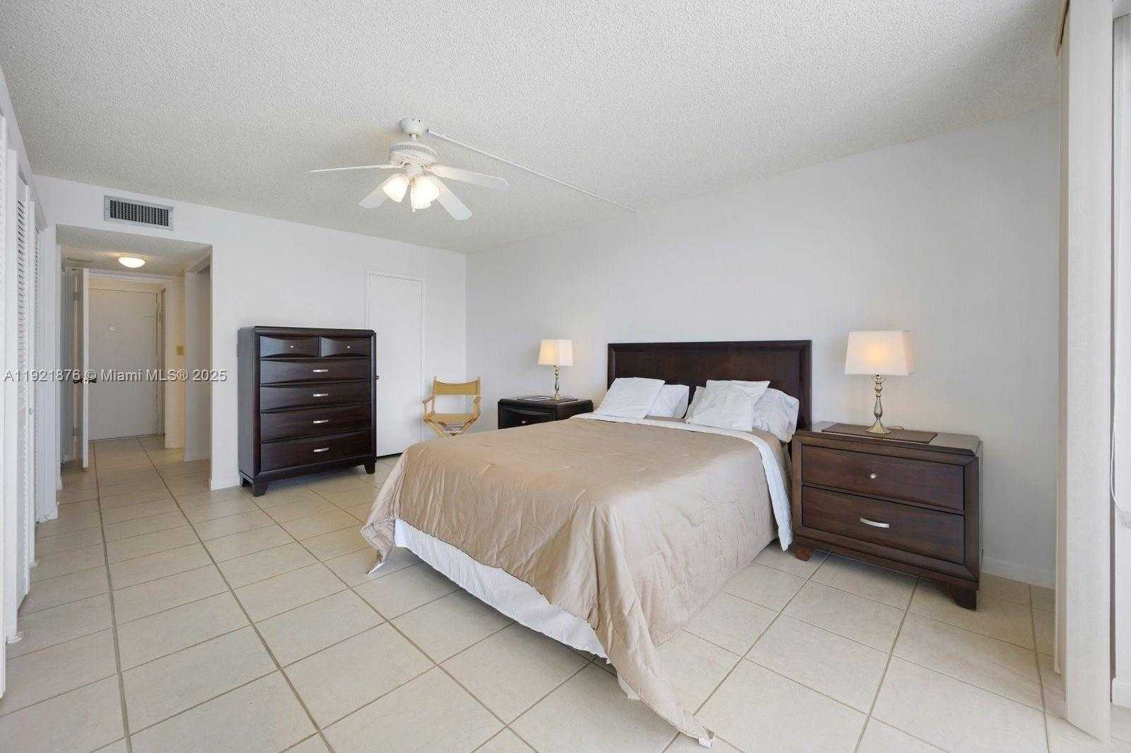 Small Image of 2851 NORTH EAST 183RD ST #502E, Aventura Number 16
