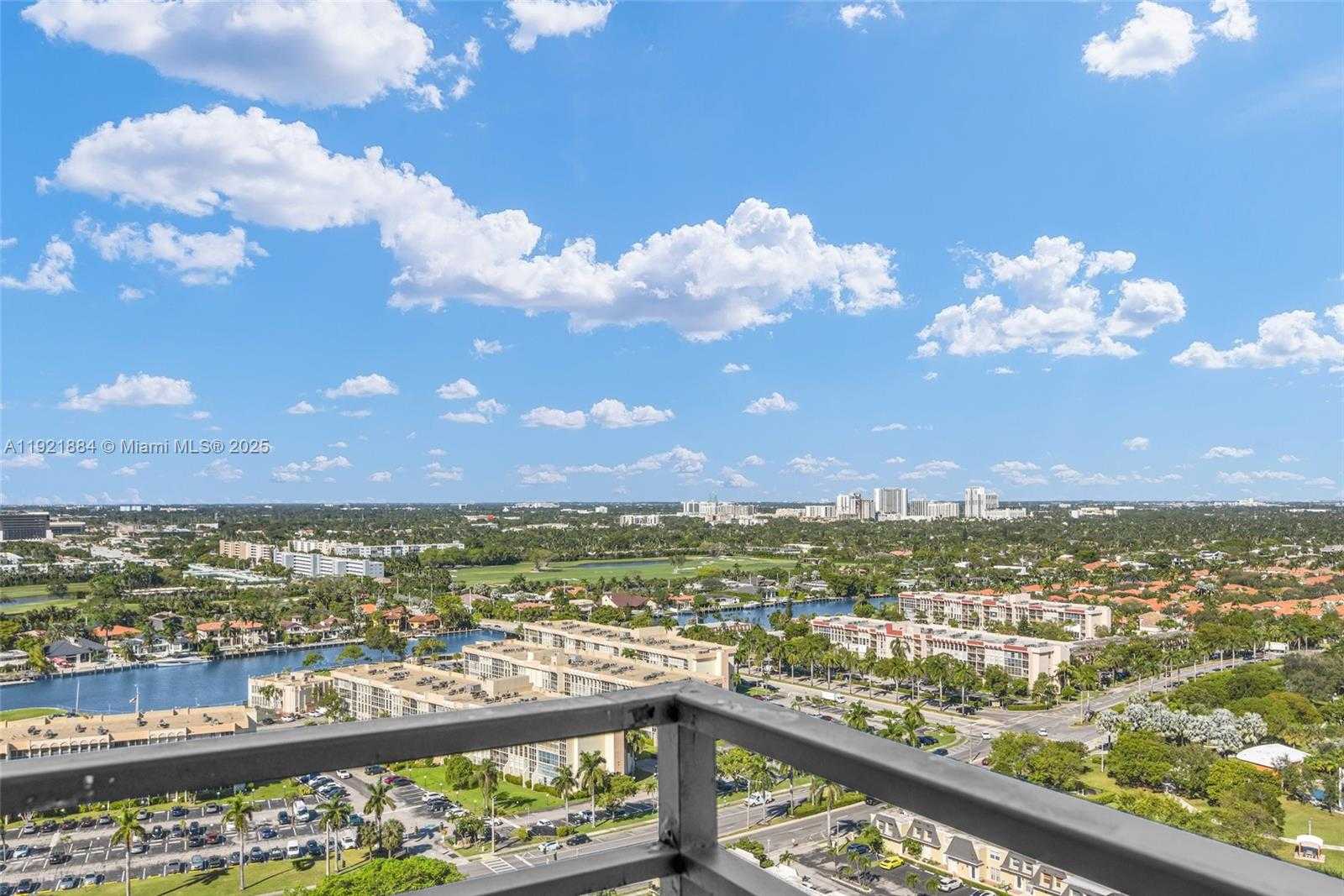 Small Image of 2500 PARKVIEW DR #2411, Hallandale Beach Number 30