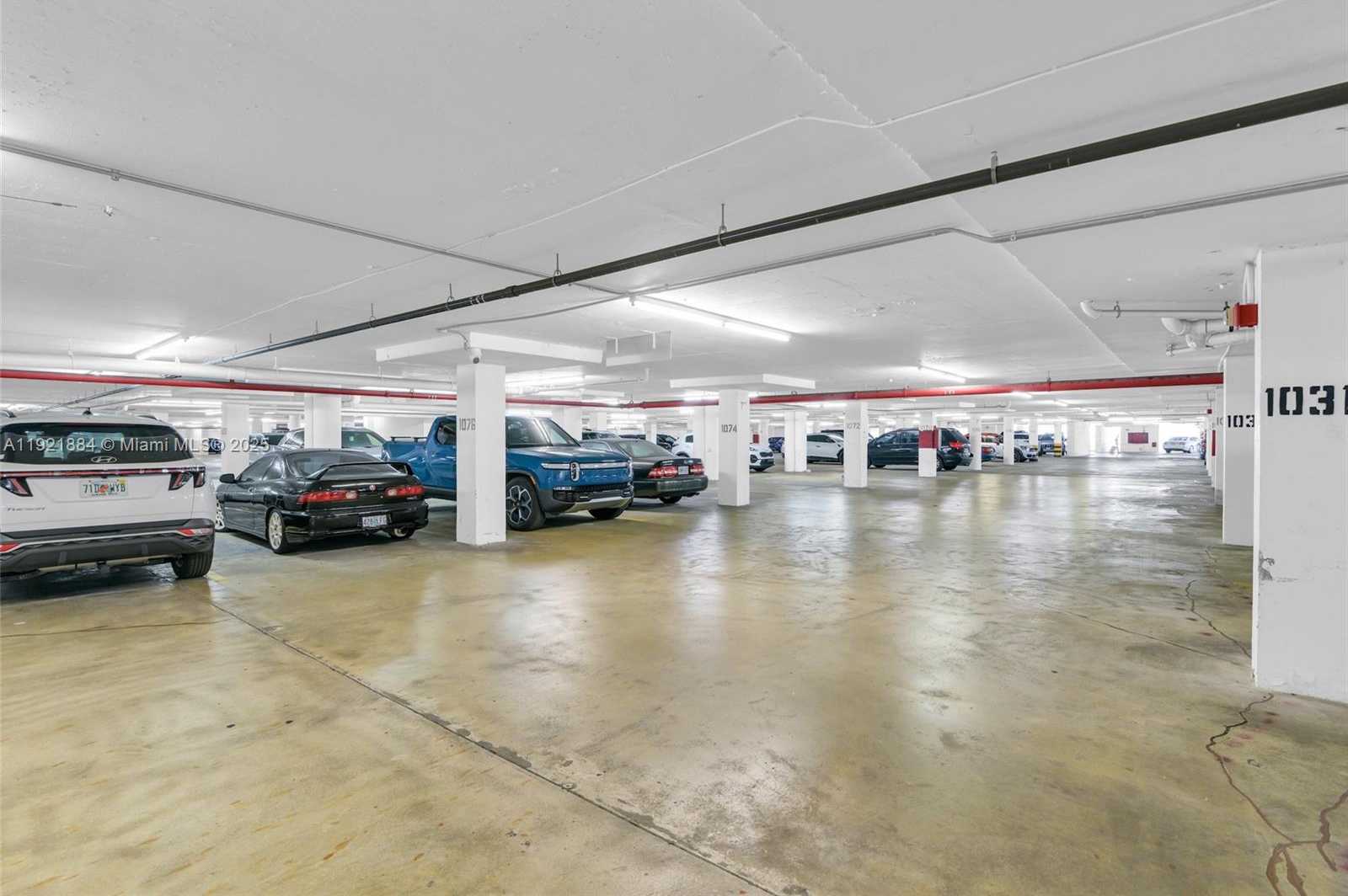 Small Image of 2500 PARKVIEW DR #2411, Hallandale Beach Number 61