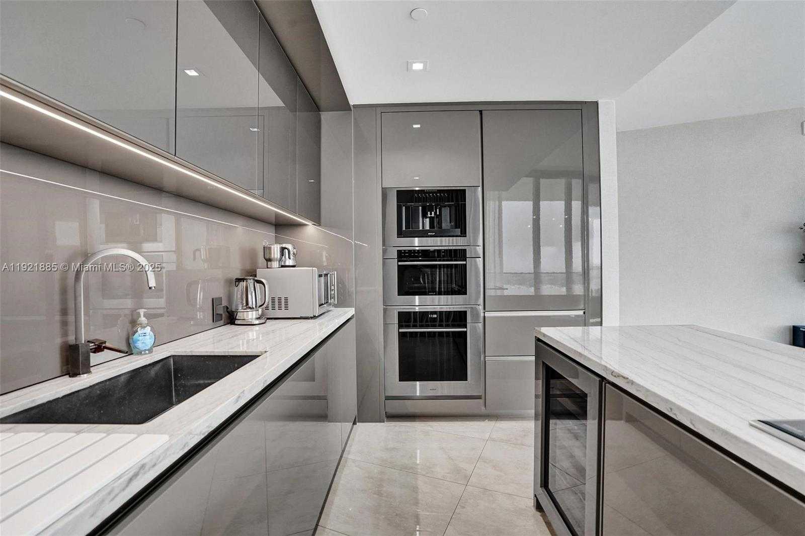 Small Image of 18975 COLLINS AVE #5205, Sunny Isles Beach Number 12