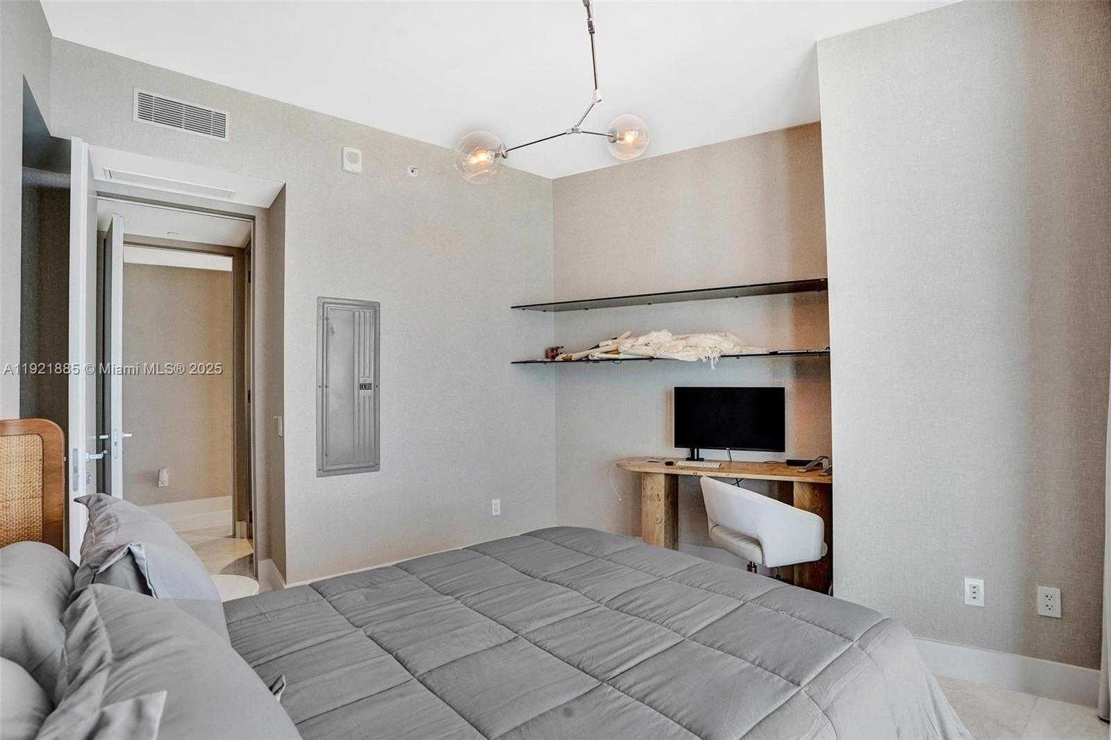 Small Image of 18975 COLLINS AVE #5205, Sunny Isles Beach Number 24