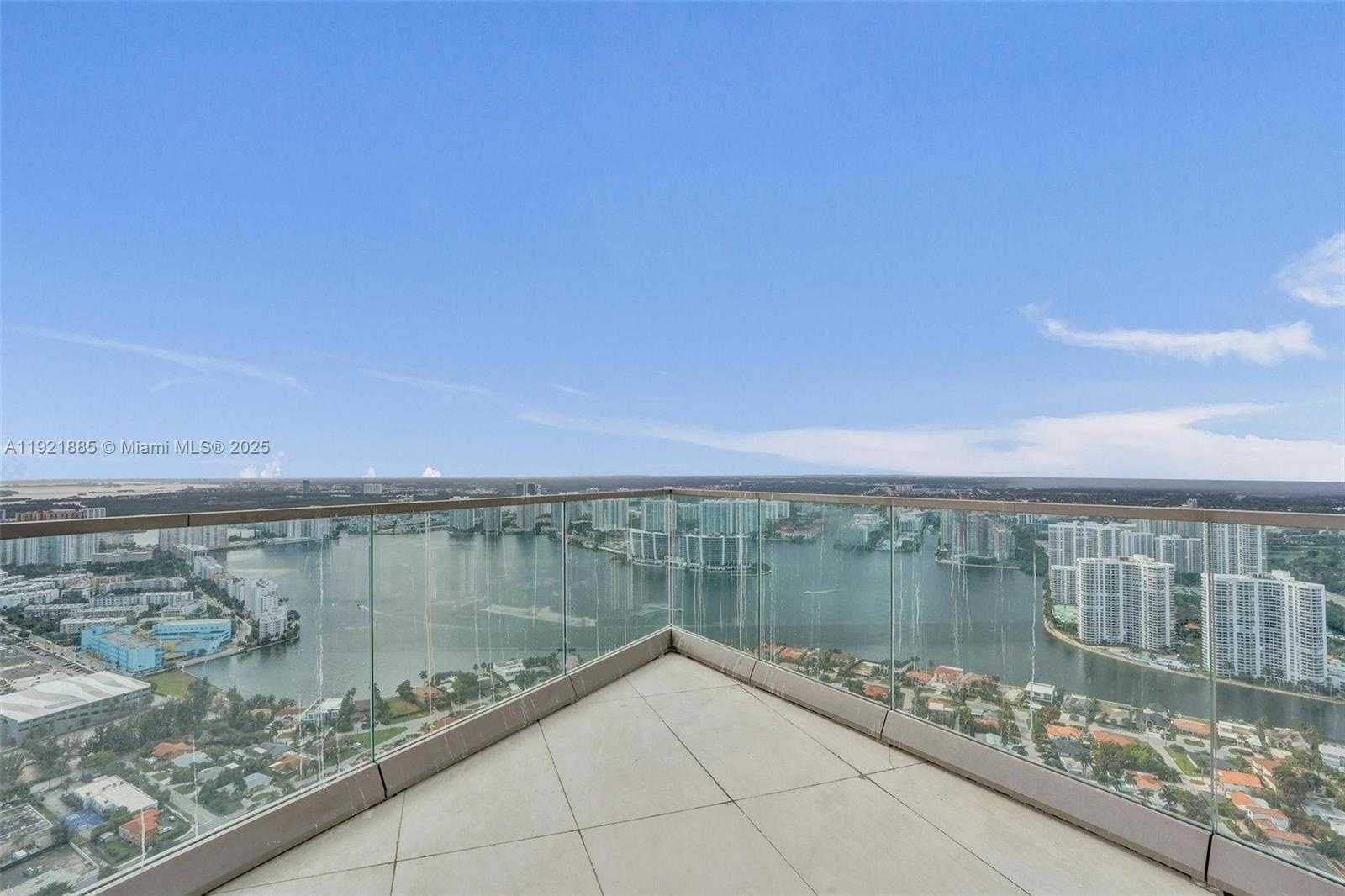 Small Image of 18975 COLLINS AVE #5205, Sunny Isles Beach Number 29