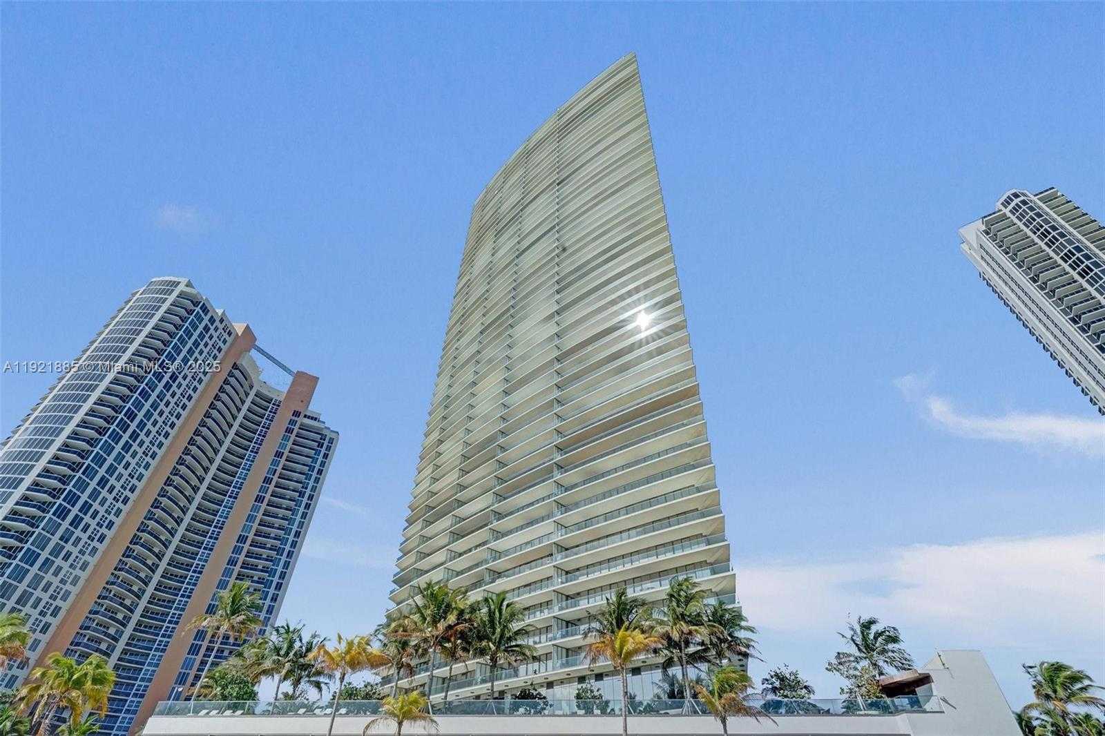 Small Image of 18975 COLLINS AVE #5205, Sunny Isles Beach Number 37