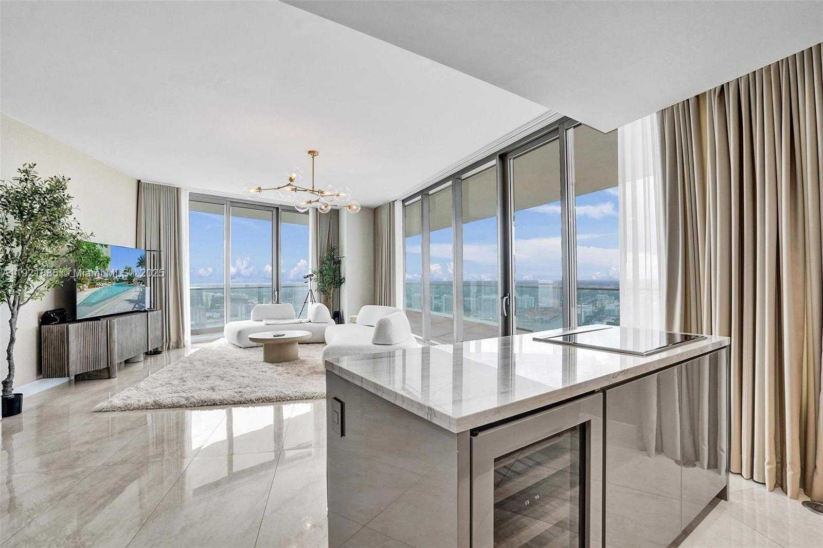Small Image of 18975 COLLINS AVE #5205, Sunny Isles Beach Number 5