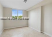 Imagen de Pequeño Objeto