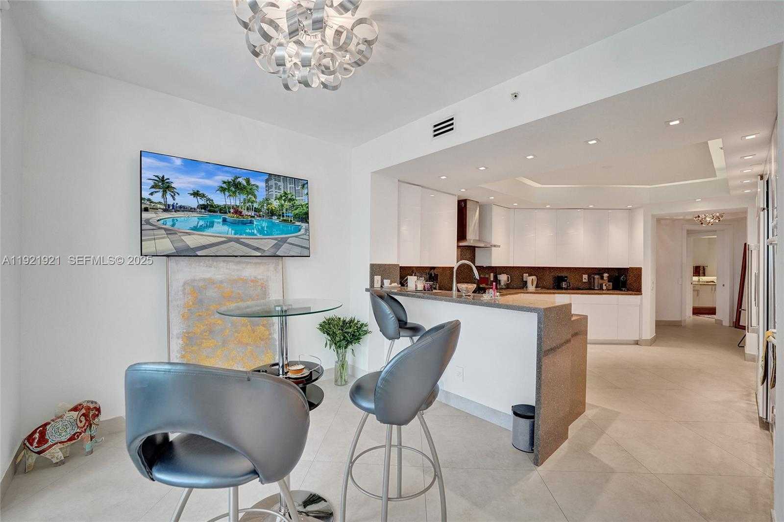 Small Image of 21200 THE POINT #403, Aventura Number 33