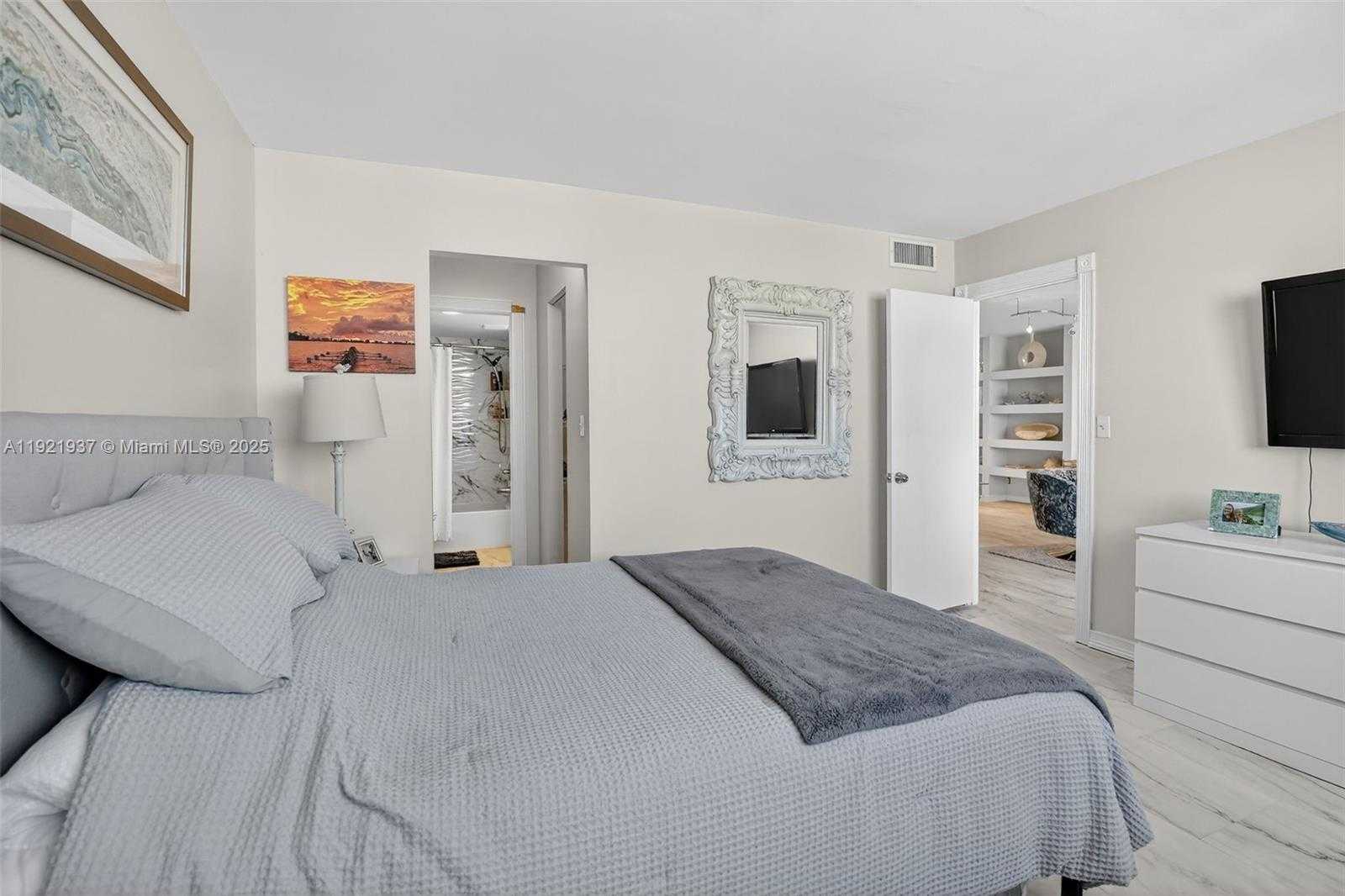 Small Image of 3703 NORTH EAST 166TH ST #904, North Miami Beach Number 18