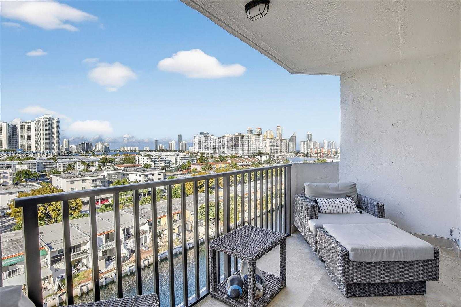 Small Image of 3703 NORTH EAST 166TH ST #904, North Miami Beach Number 3