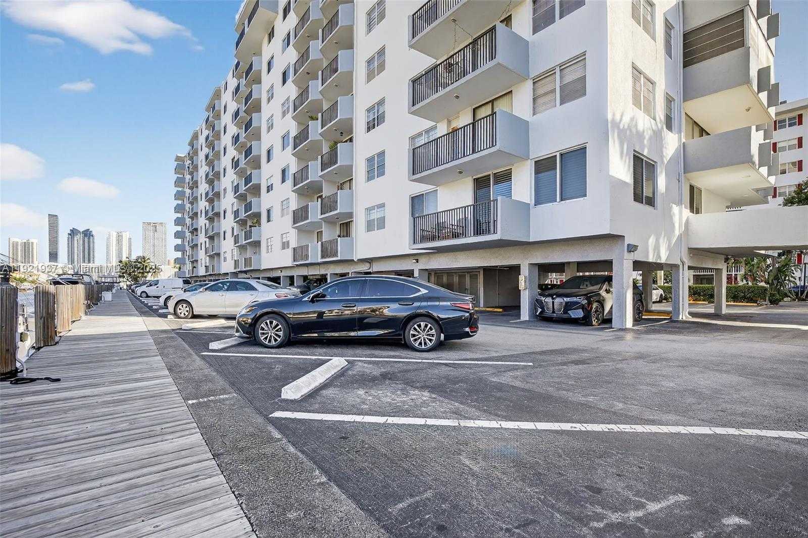 Small Image of 3703 NORTH EAST 166TH ST #904, North Miami Beach Number 35