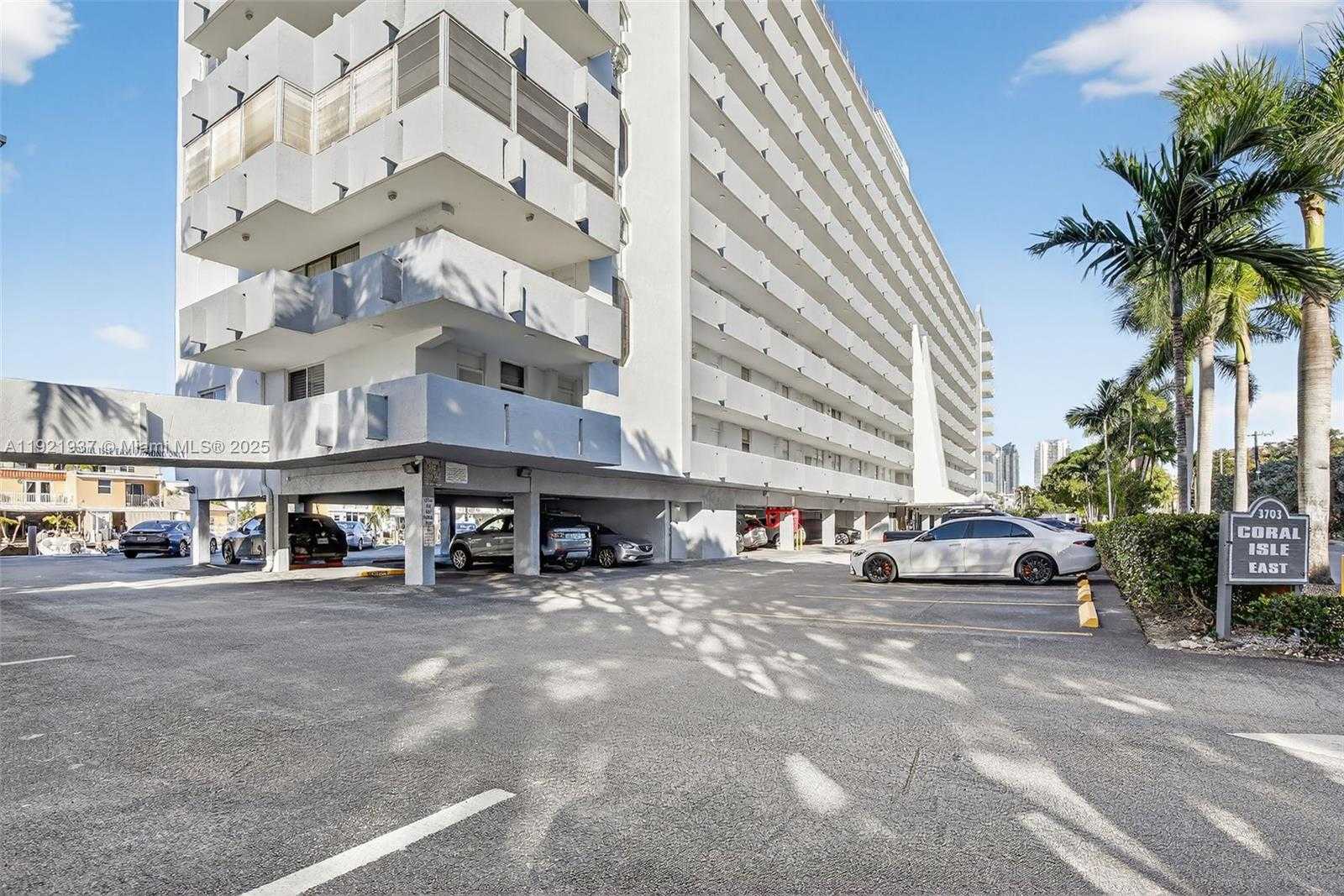 Small Image of 3703 NORTH EAST 166TH ST #904, North Miami Beach Number 36