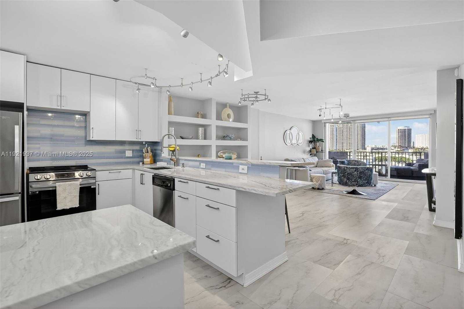 Small Image of 3703 NORTH EAST 166TH ST #904, North Miami Beach Number 4