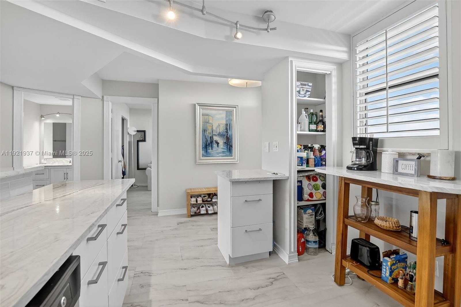 Small Image of 3703 NORTH EAST 166TH ST #904, North Miami Beach Number 7