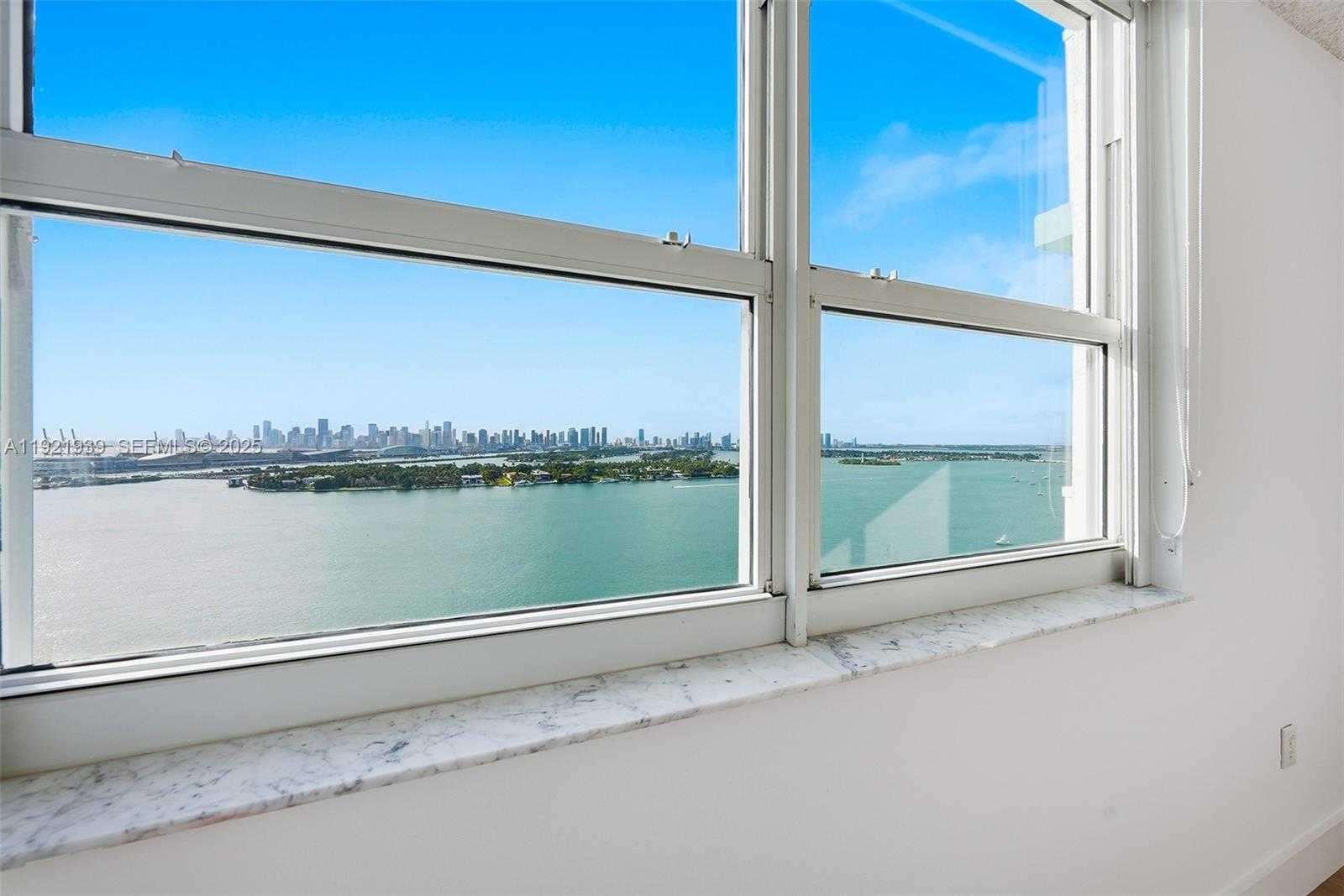 Small Image of 650 WEST AVE #2209, Miami Beach Number 32