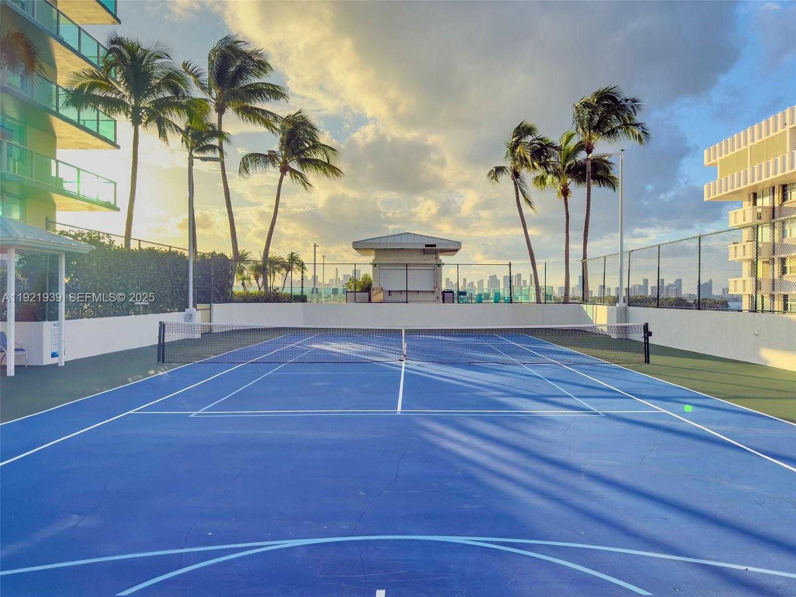 Small Image of 650 WEST AVE #2209, Miami Beach Number 38