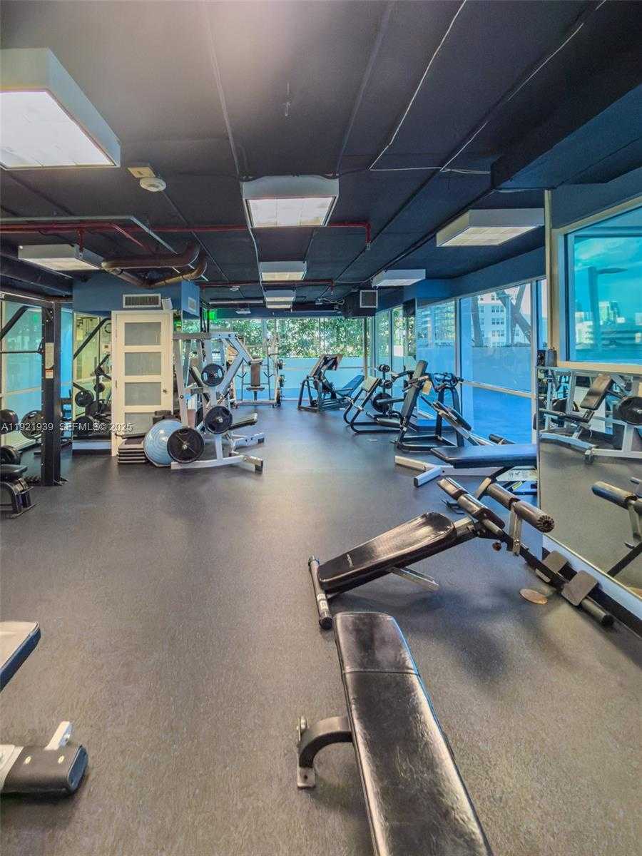 Small Image of 650 WEST AVE #2209, Miami Beach Number 41