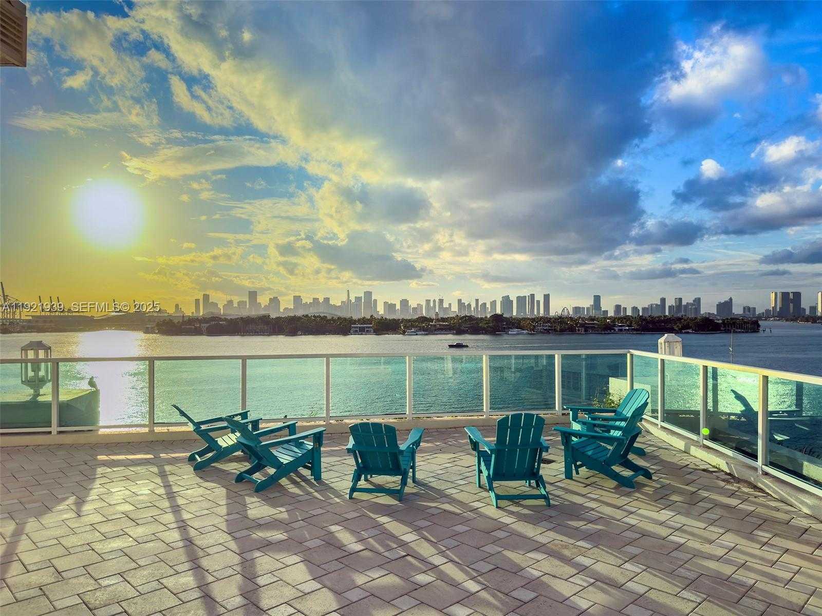 Small Image of 650 WEST AVE #2209, Miami Beach Number 44