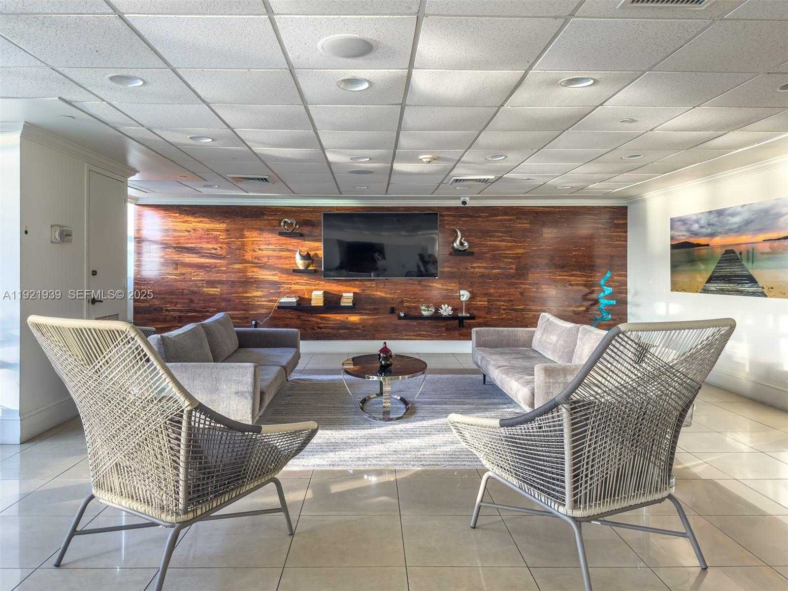 Small Image of 650 WEST AVE #2209, Miami Beach Number 48