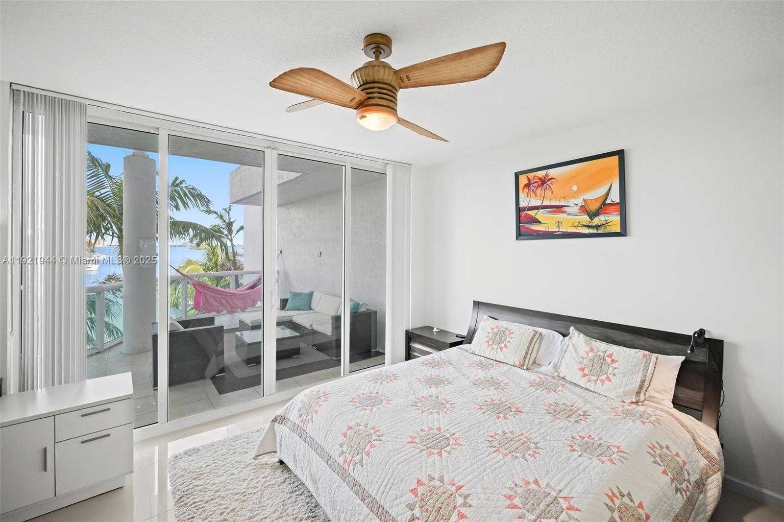 Small Image of 7914 HARBOR ISLAND DR #303, North Bay Village Number 17
