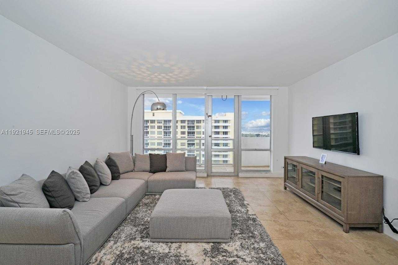 Small Image of 5601 COLLINS AVE #1516, Miami Beach Number 2