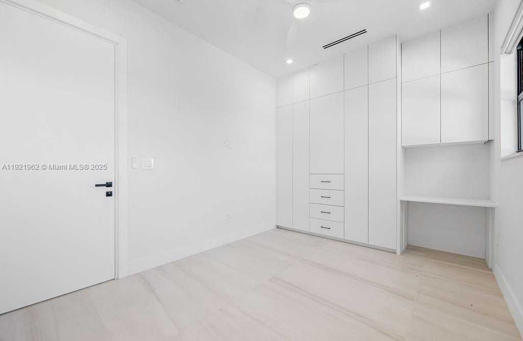 Small Image of 1222 NORTH EAST 13TH AVE, Fort Lauderdale Number 28