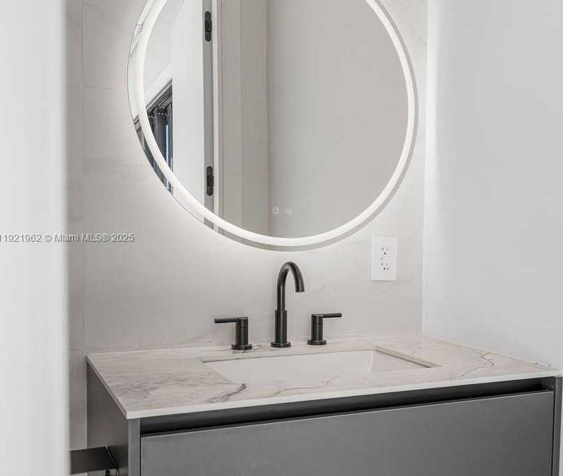 Small Image of 1222 NORTH EAST 13TH AVE, Fort Lauderdale Number 34