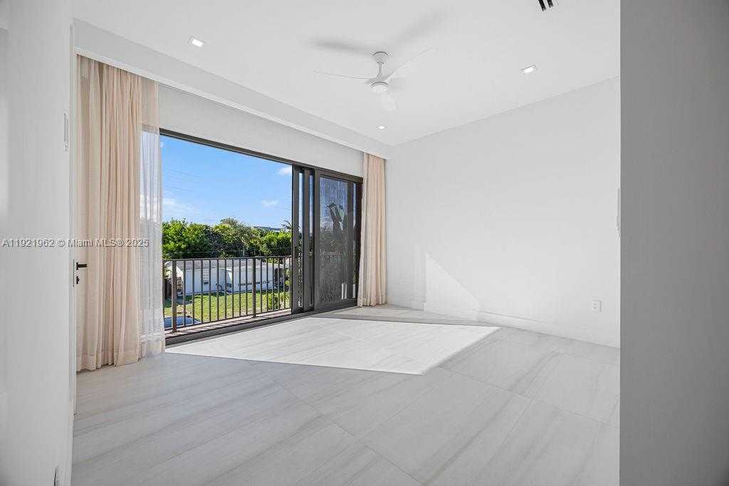 Small Image of 1222 NORTH EAST 13TH AVE, Fort Lauderdale Number 37