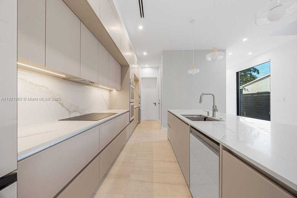 Small Image of 1222 NORTH EAST 13TH AVE, Fort Lauderdale Number 4