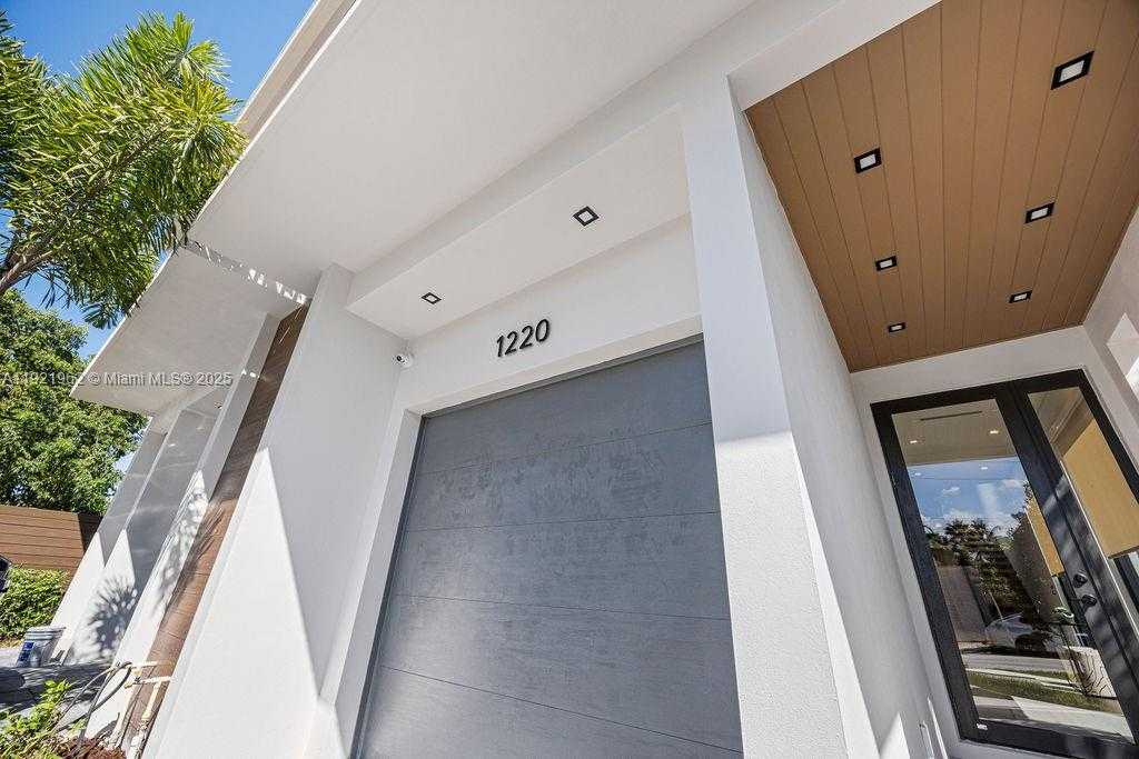 Small Image of 1222 NORTH EAST 13TH AVE, Fort Lauderdale Number 48