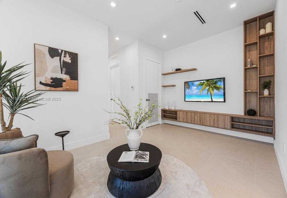 Small Image of 1222 NORTH EAST 13TH AVE, Fort Lauderdale Number 93