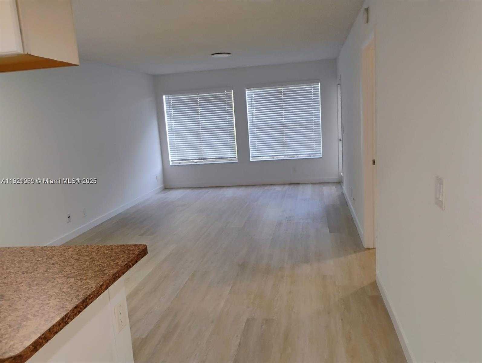 Small Image of 6332 LA COSTA DR #F, Boca Raton Number 1