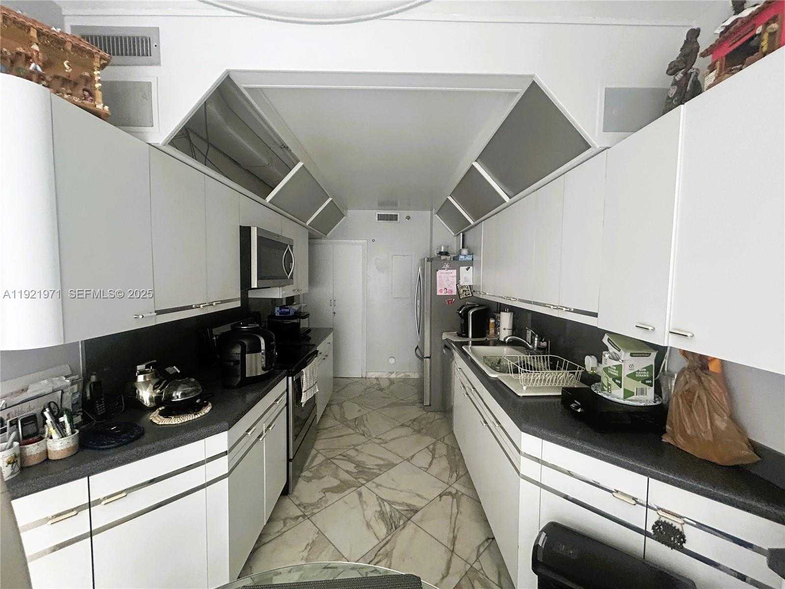 Small Image of 20191 EAST COUNTRY CLUB DR #2601, Aventura Number 5